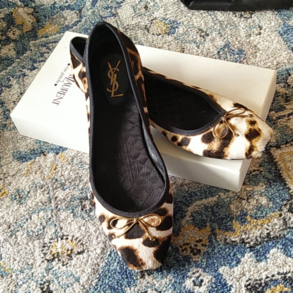 Leopard Print Yves Saint Laurent Flats